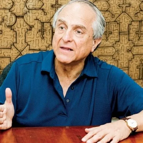 Francisco Ernesto Diez-Canseco Távara